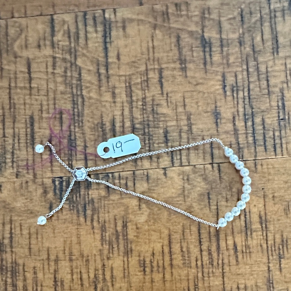 Origami Owl Silver Pearled Bracelet